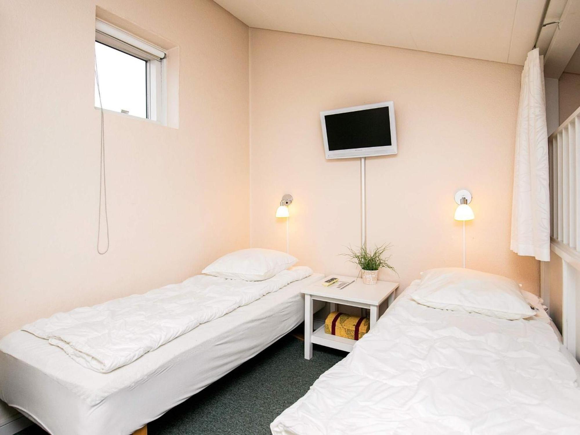 4 Person Holiday Home On A Holiday Park In Fåborg Eksteriør bilde
